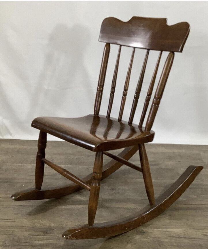 Antique Rocking Chairs Identification and Value Guide for Collectors