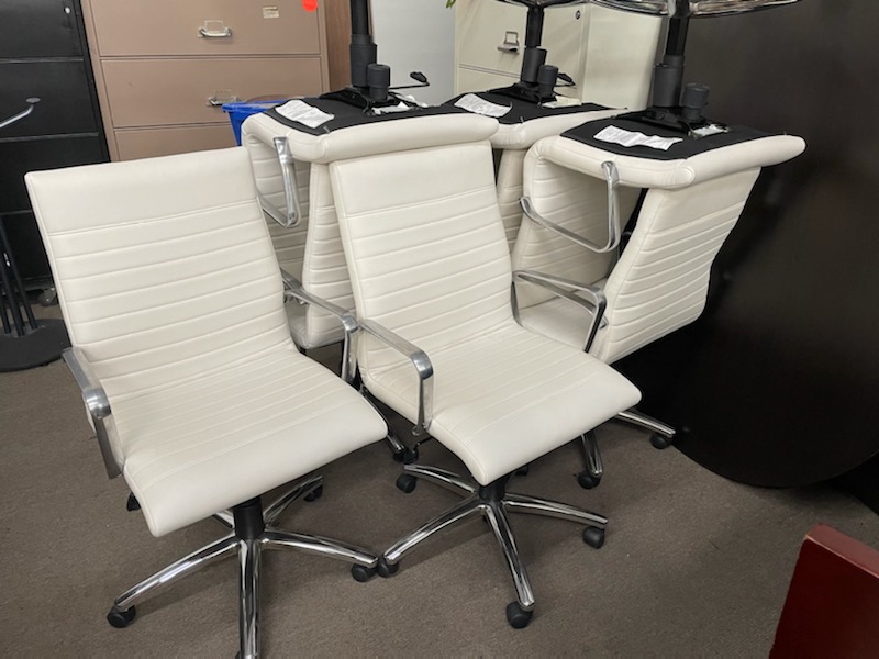 OFFICES TO GO WHITE EXECUTIVE/CONFERENCE CHAIRS 95ea Value Mander