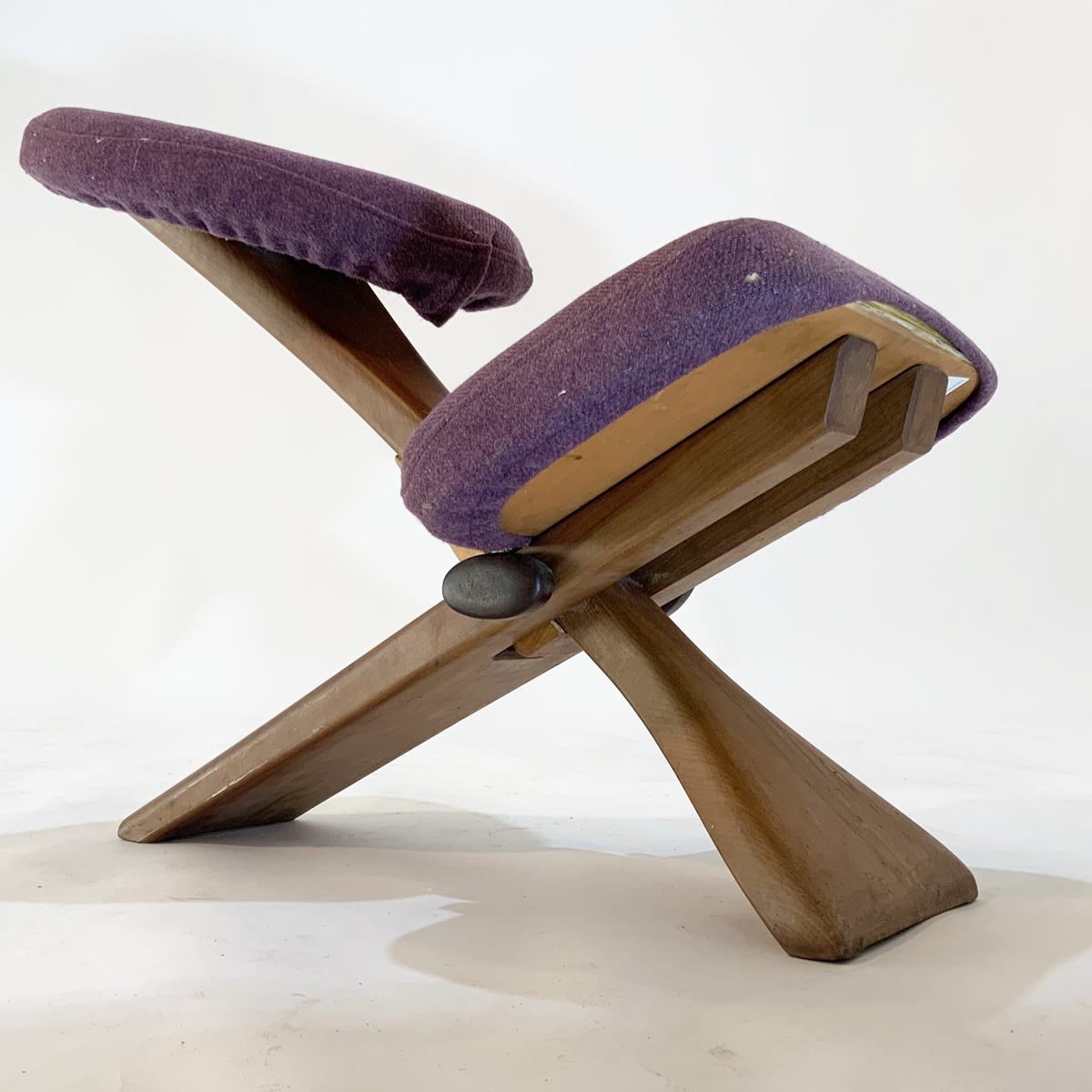 Norwegian Ergonomic Kneeling Chair Vampt Vintage Design
