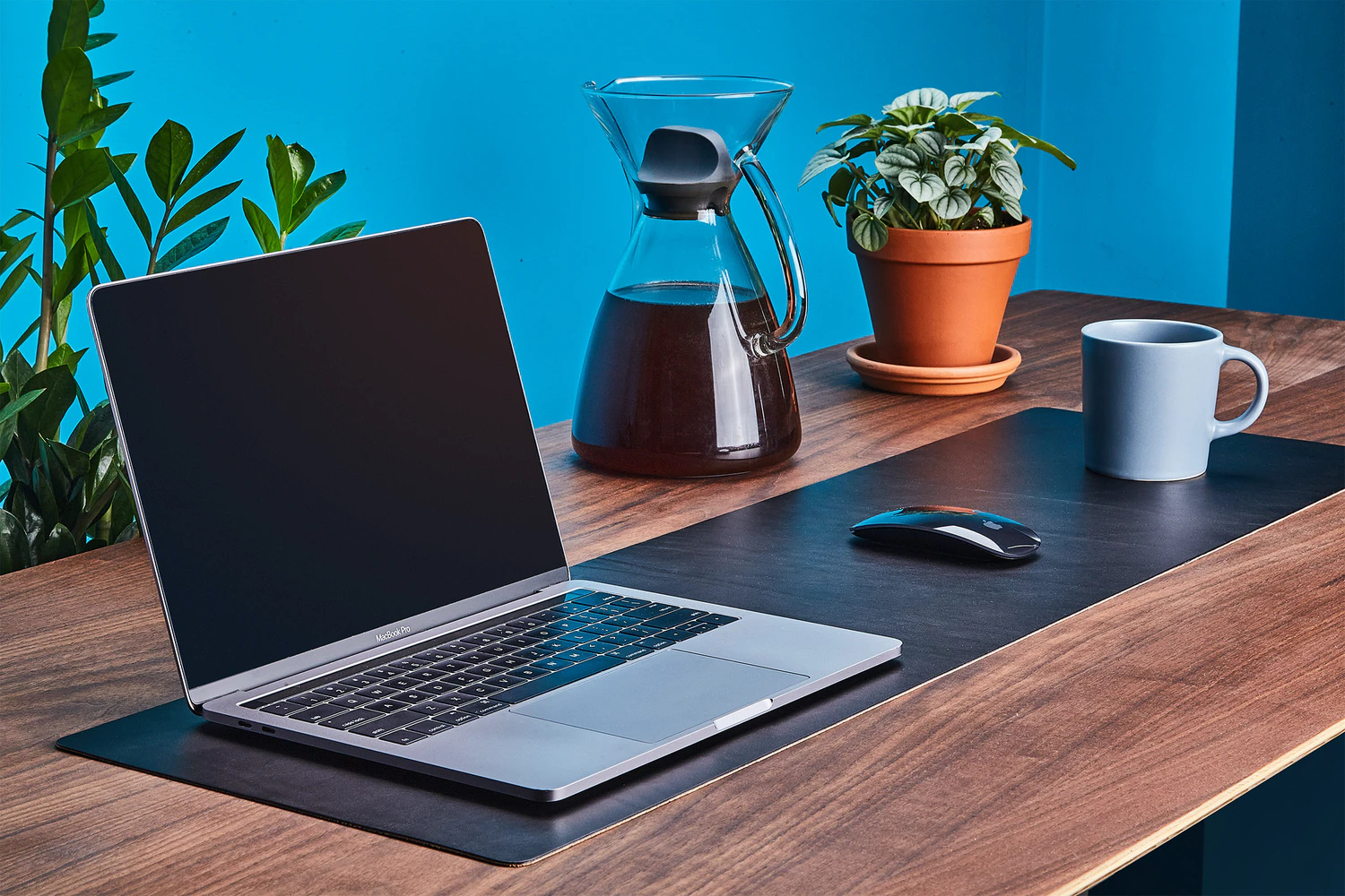 Grovemade, Leather Desk Pad vana+