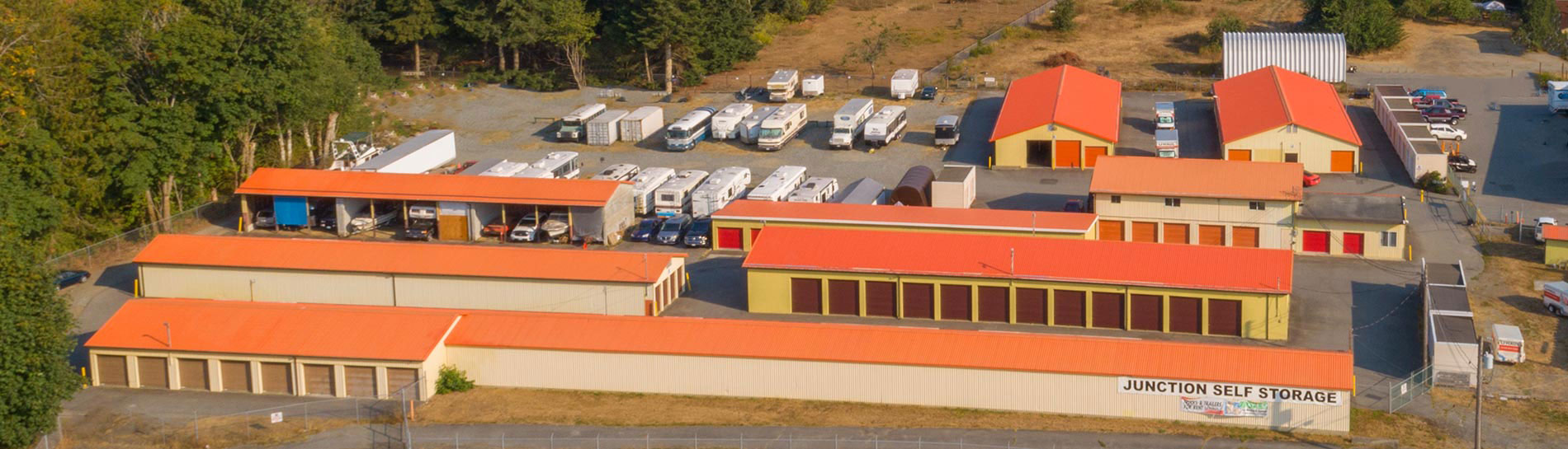 Ladysmith Storage Centre Dandk Organizer