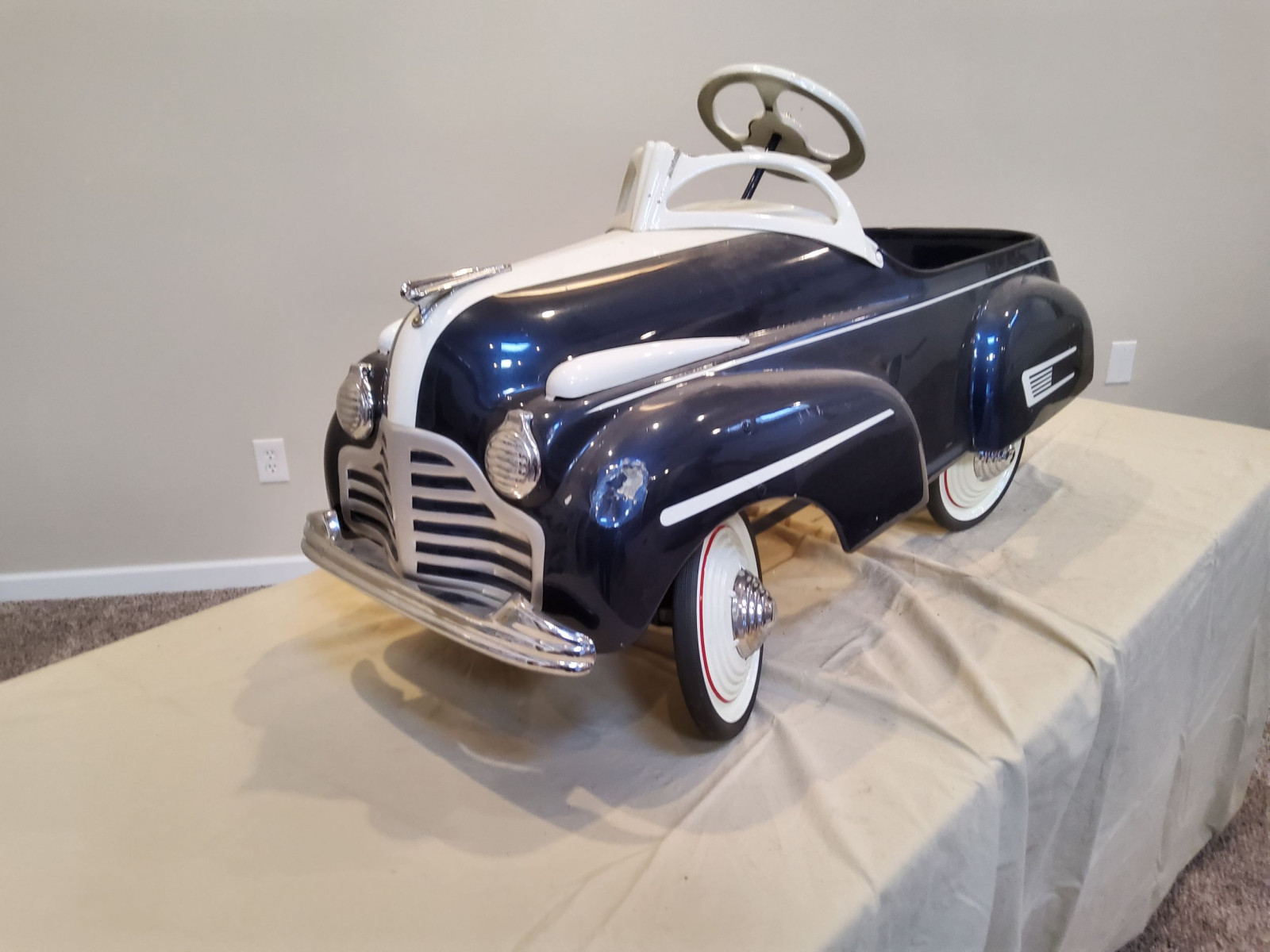Lot 85W Buick Pedal Car VanderBrink Auctions