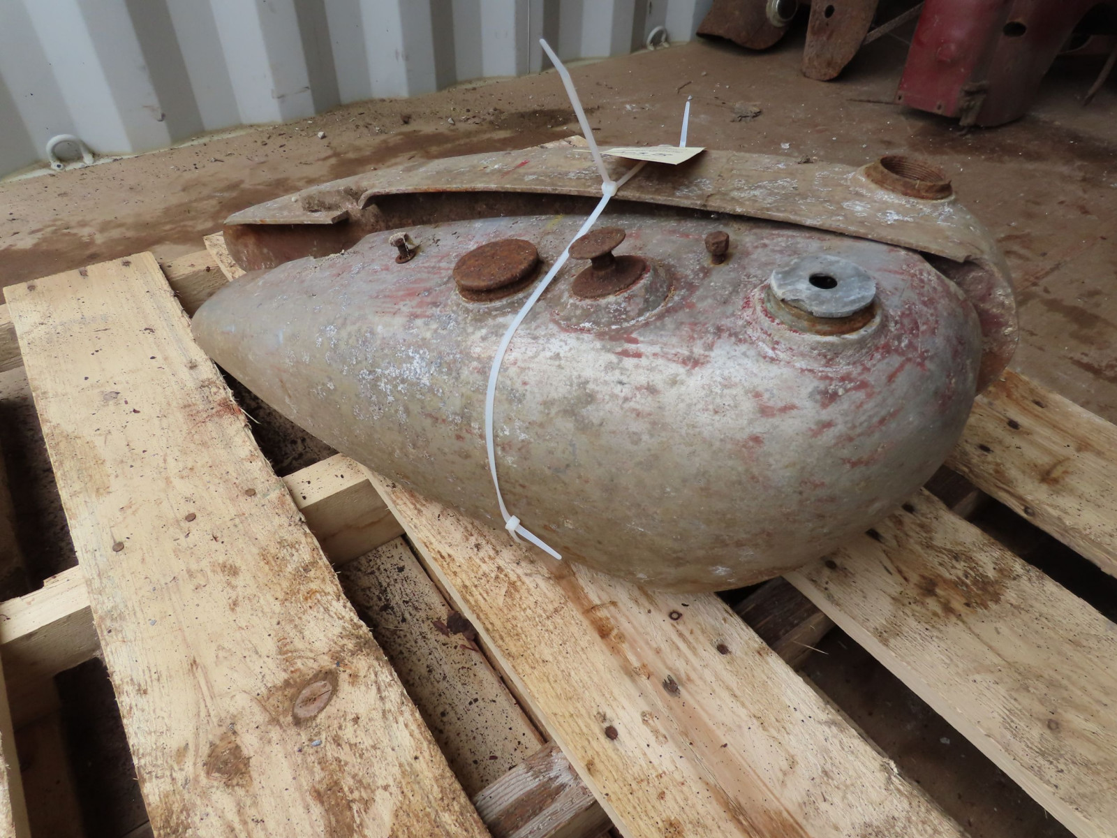 Lot 203B 193031 Alloy Indian Motorcycle Tanks VanderBrink Auctions