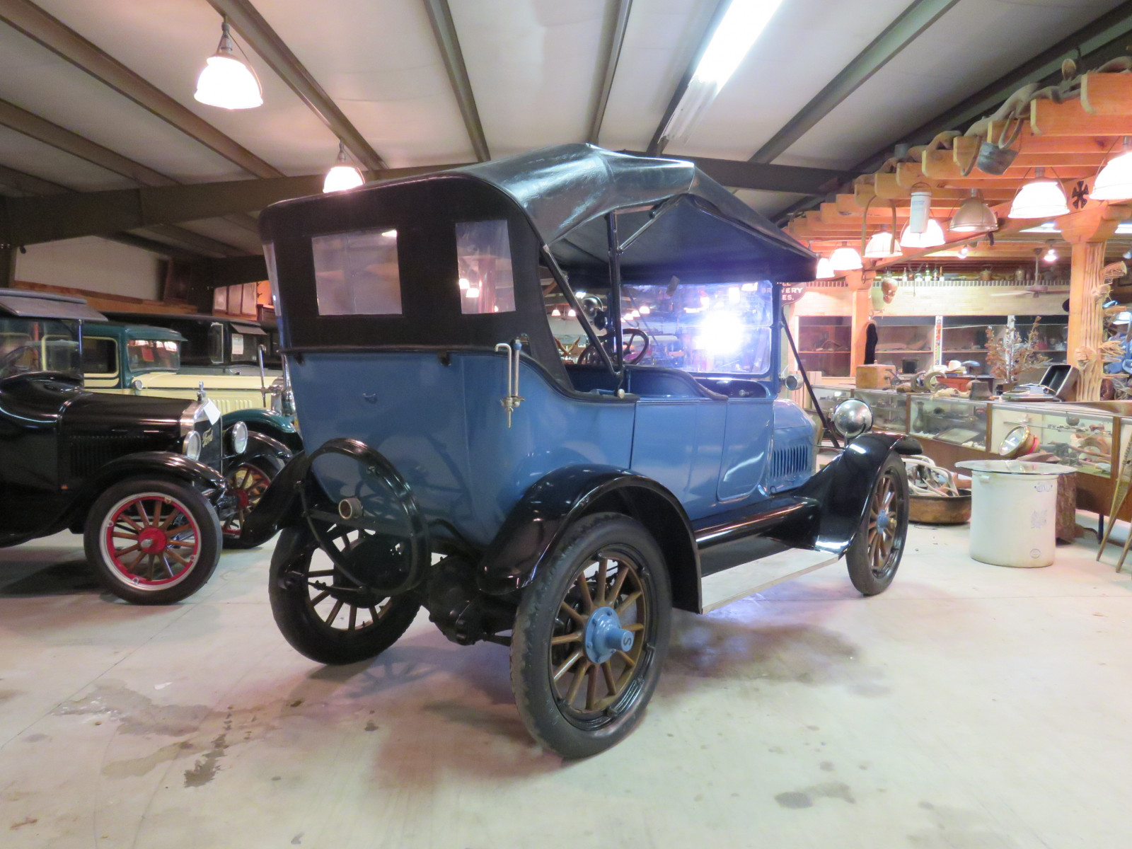 Lot 29L 1914 Studebaker Touring Car VanderBrink Auctions