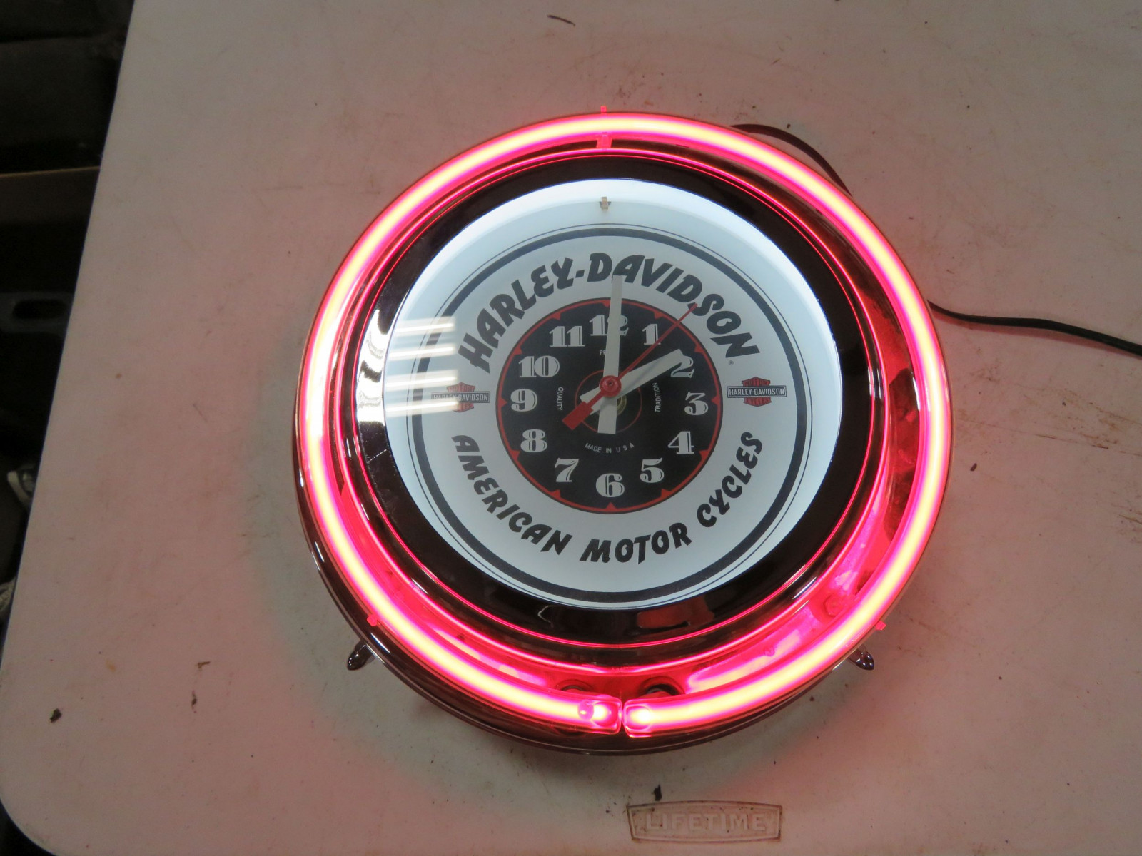 Lot 105E Harley Davidson Neon Clock VanderBrink Auctions