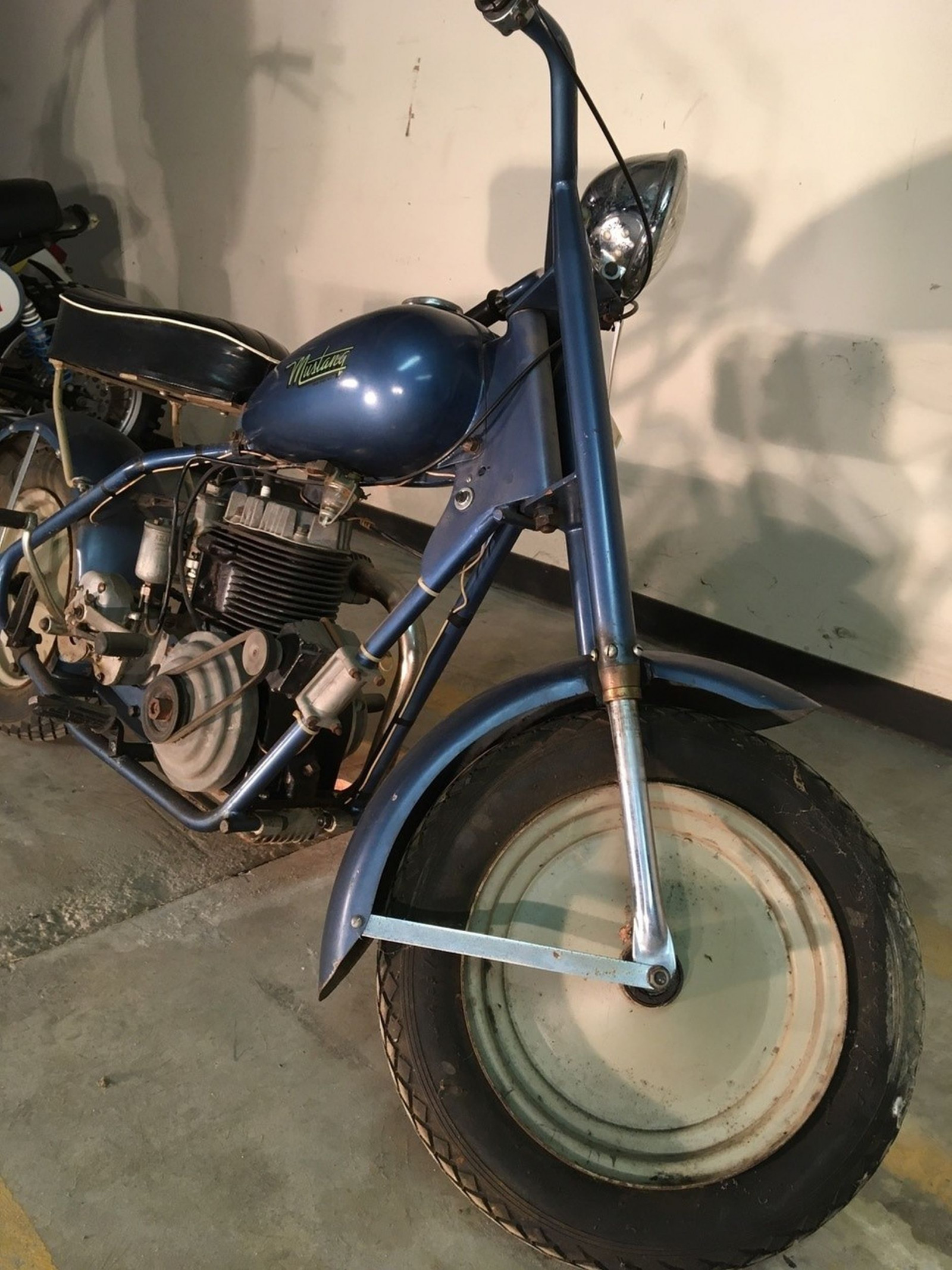 Lot 14A 1948 Mustang Scooter Motorcycle VanderBrink Auctions