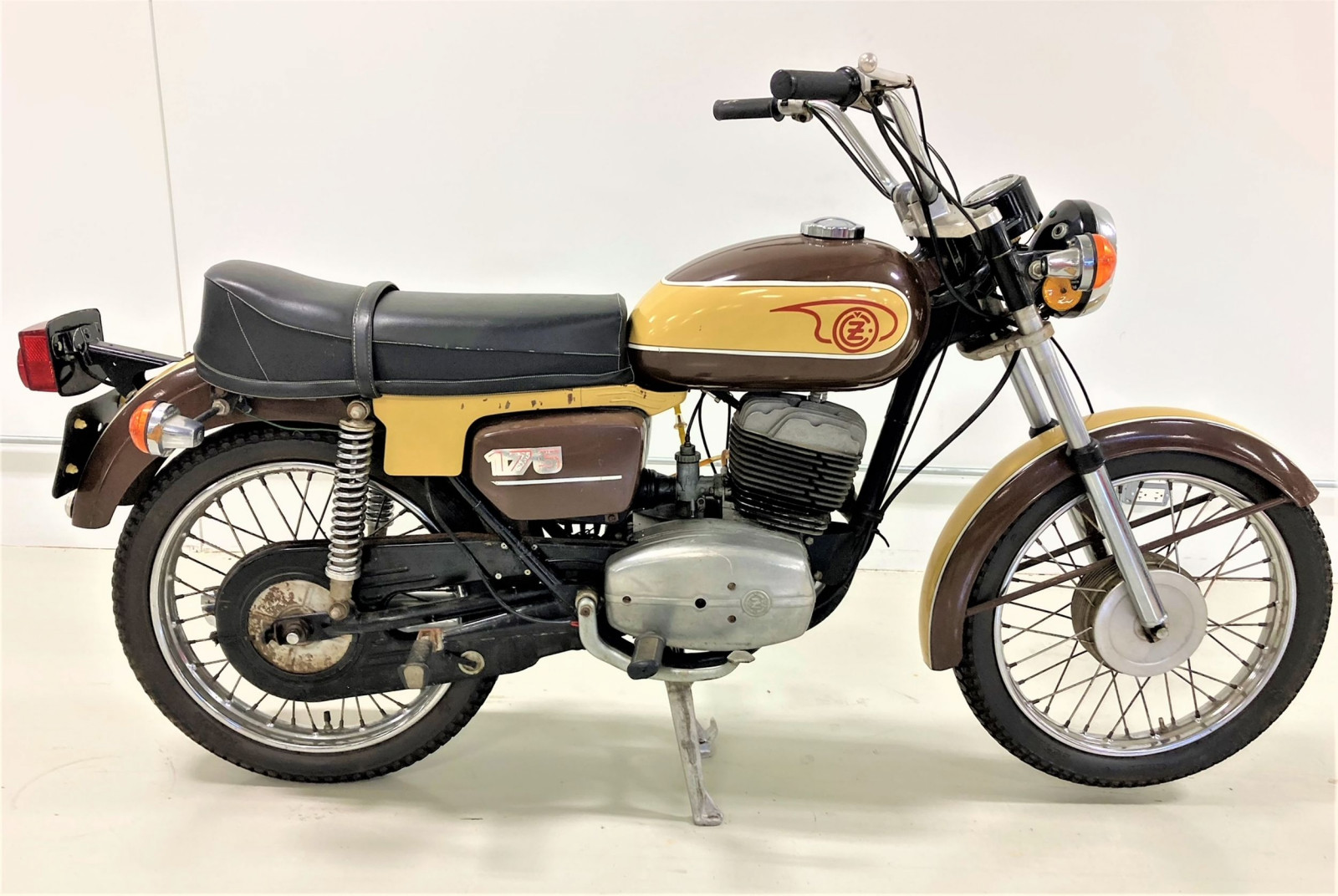Lot 49A 1975 CZ 175 Motorcycle VanderBrink Auctions