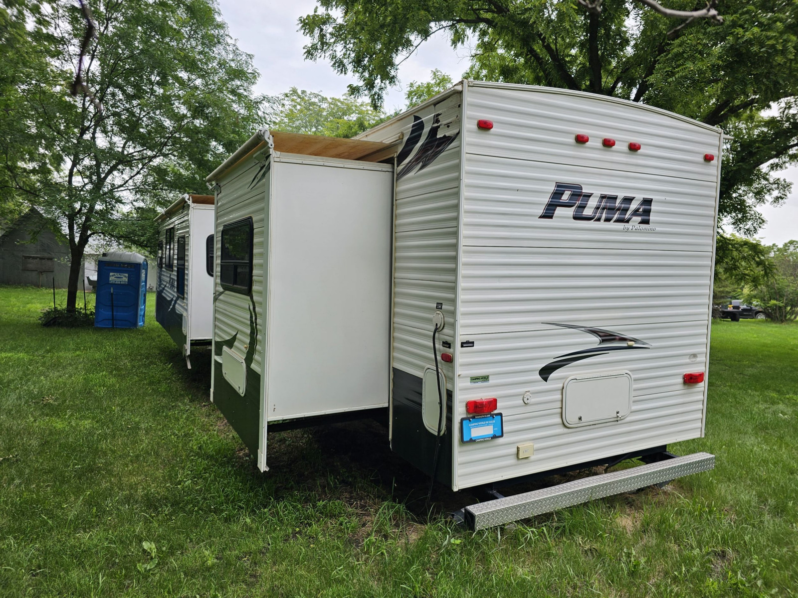 Lot 73T 2013 Palomino Puma park Model VanderBrink Auctions