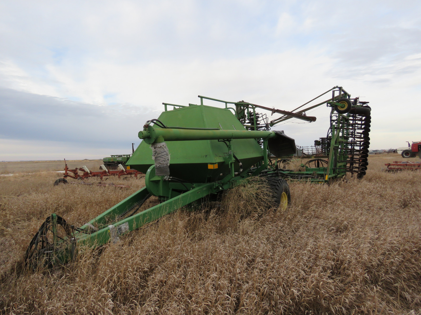 Lot 12R John Deere Air Seeder VanderBrink Auctions