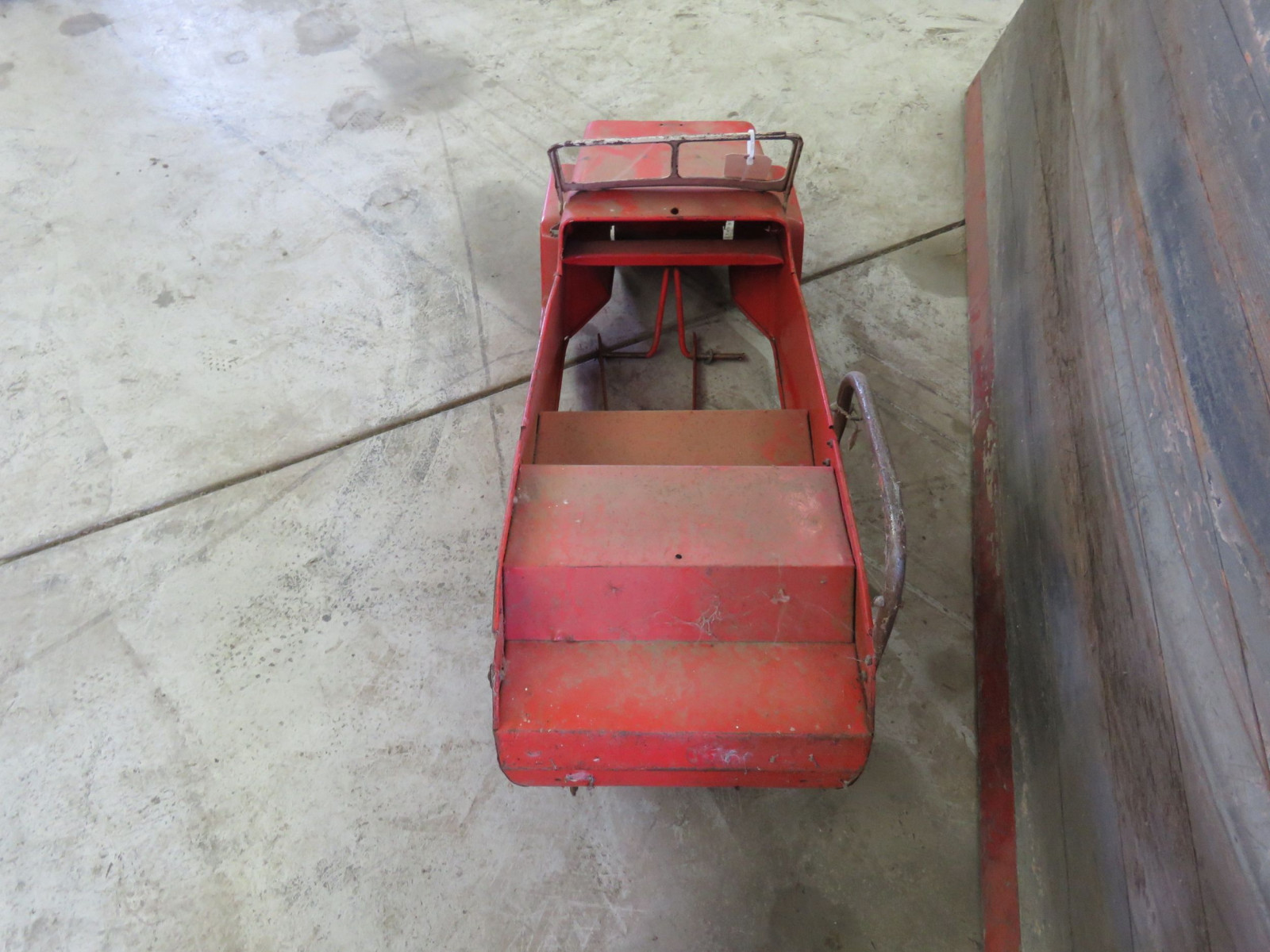 Lot 111D Murray Atkins Fire Chief Pedal Car for Restore VanderBrink