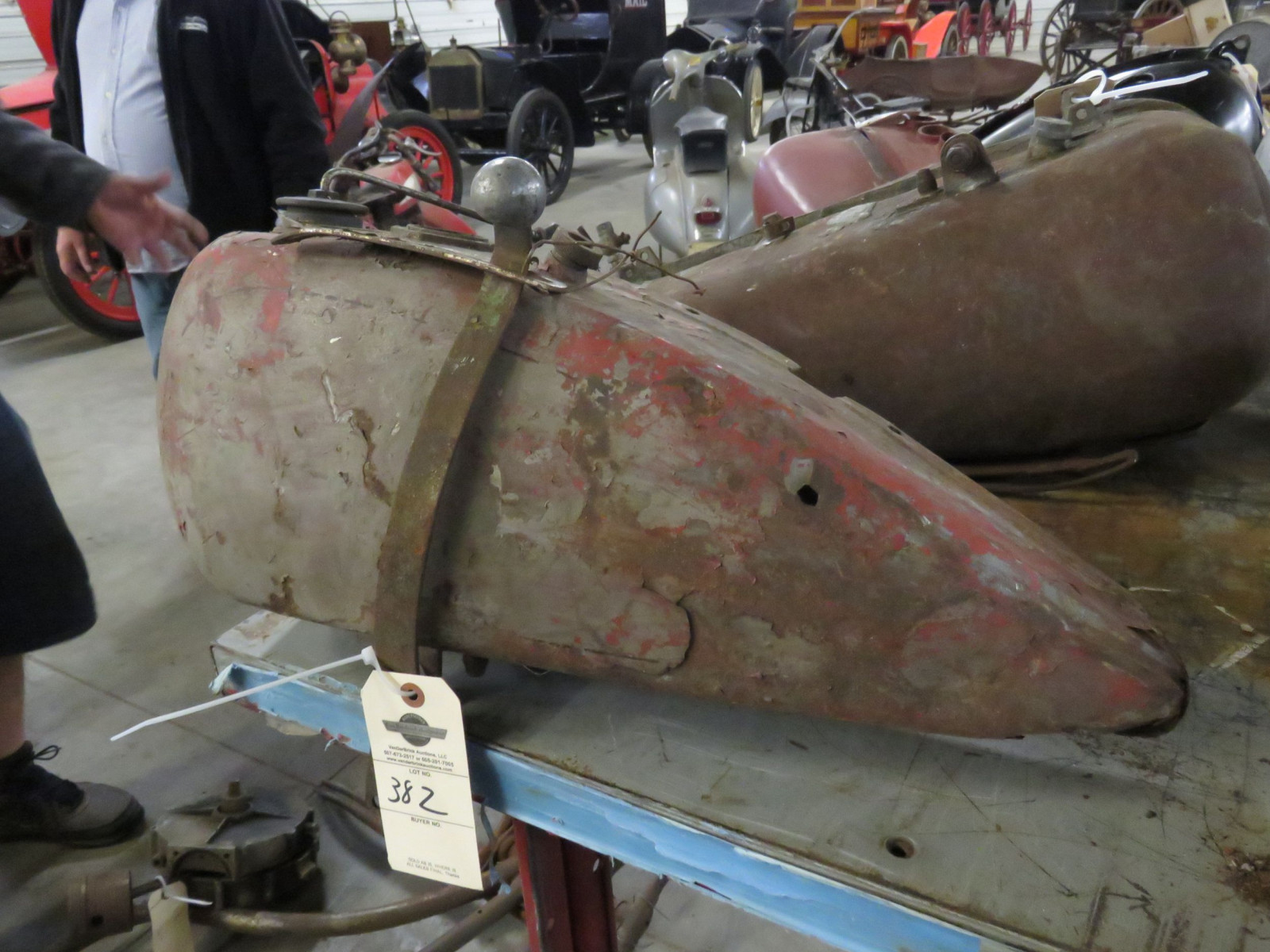 Lot 38Z Vintage Motorcycle Tank VanderBrink Auctions