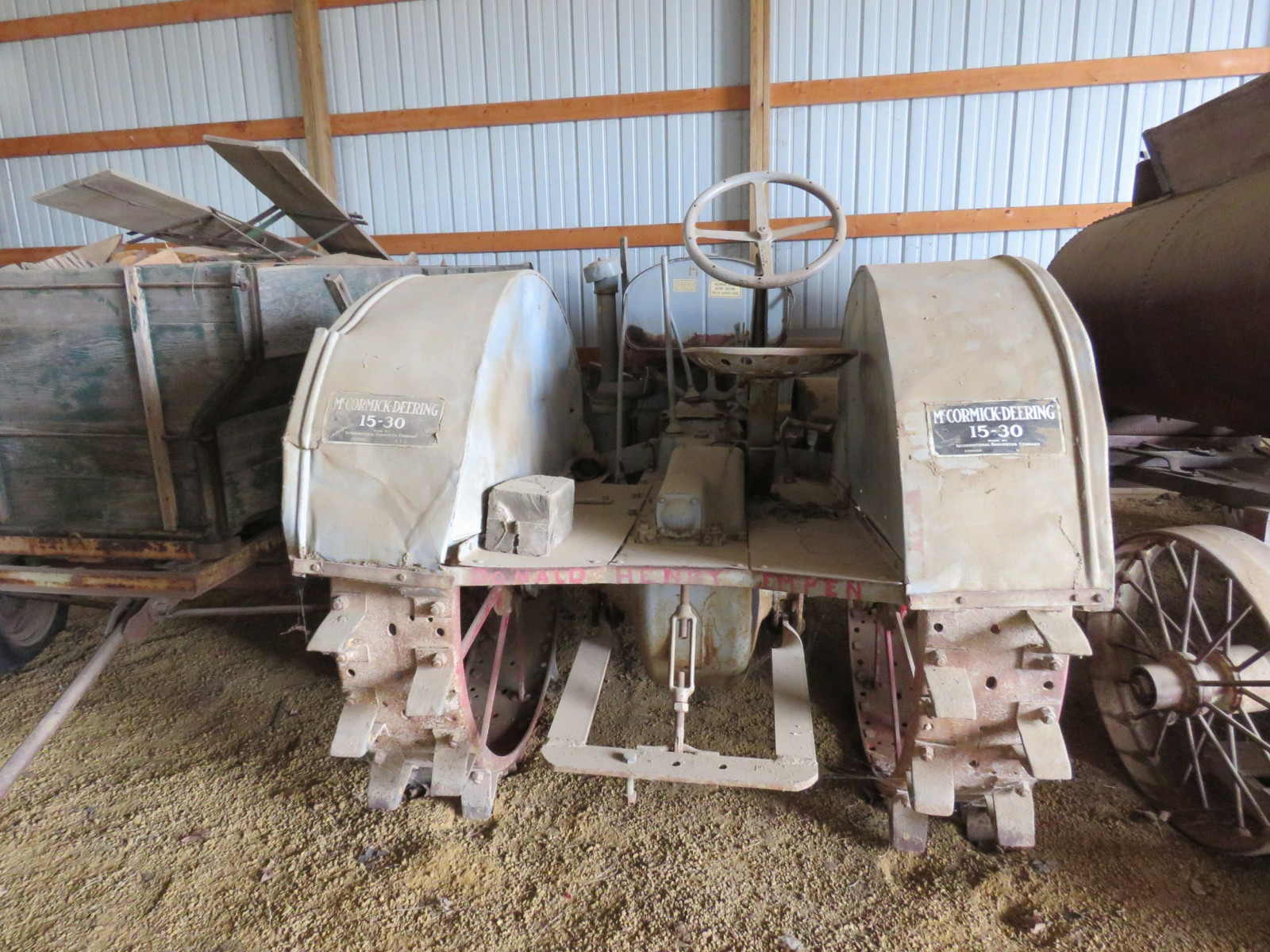 Lot 200S McCormick Deering 1530 Antique Tractor VanderBrink Auctions