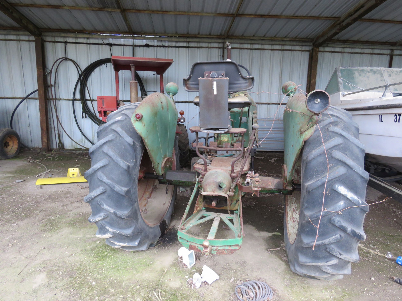 Lot 544S Oliver 88 Row Crop Tractor VanderBrink Auctions