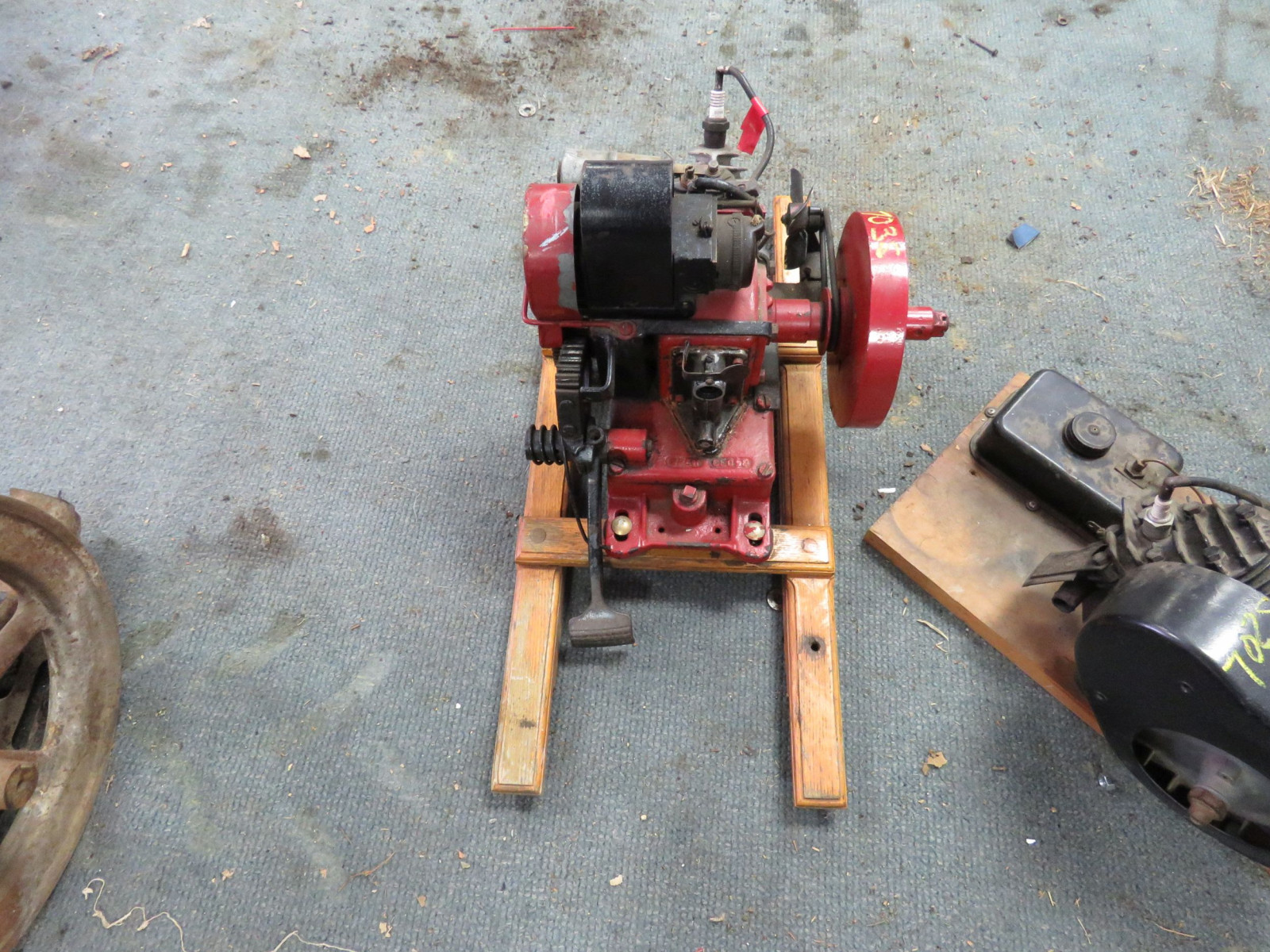 Lot 703S Single cylinder Kick start Engine VanderBrink Auctions