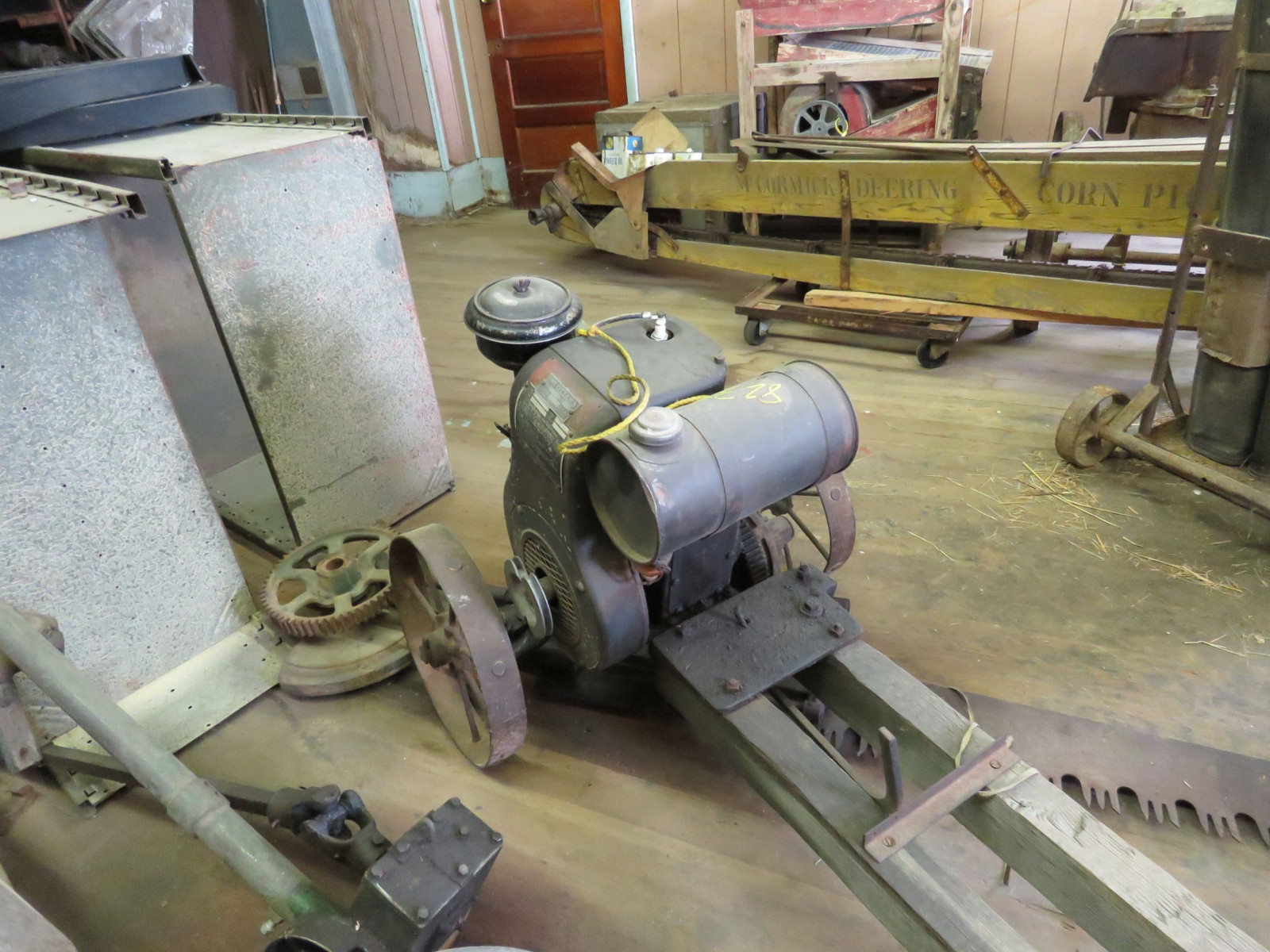 Lot 823S Ottawa 8hp Engine 11887 VanderBrink Auctions