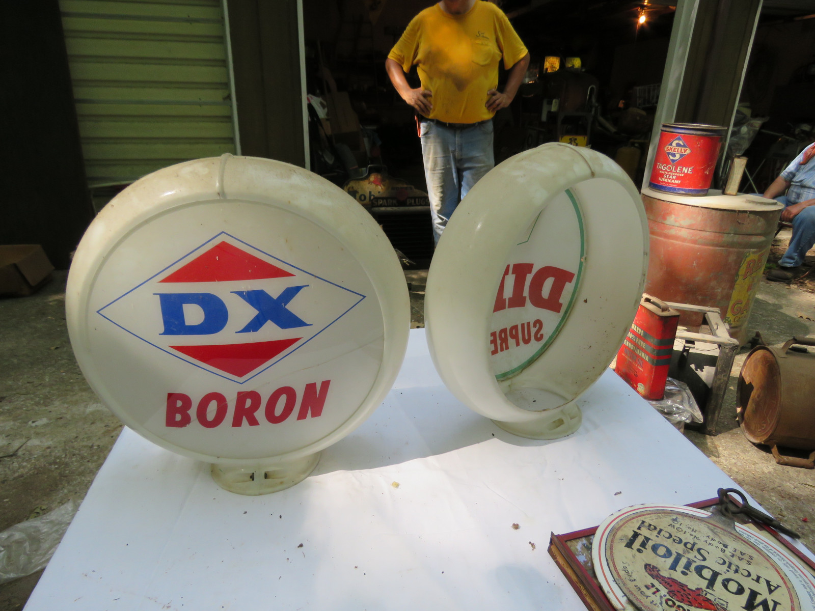 Lot 53Y Pair of Reproduction Gas Globes VanderBrink Auctions