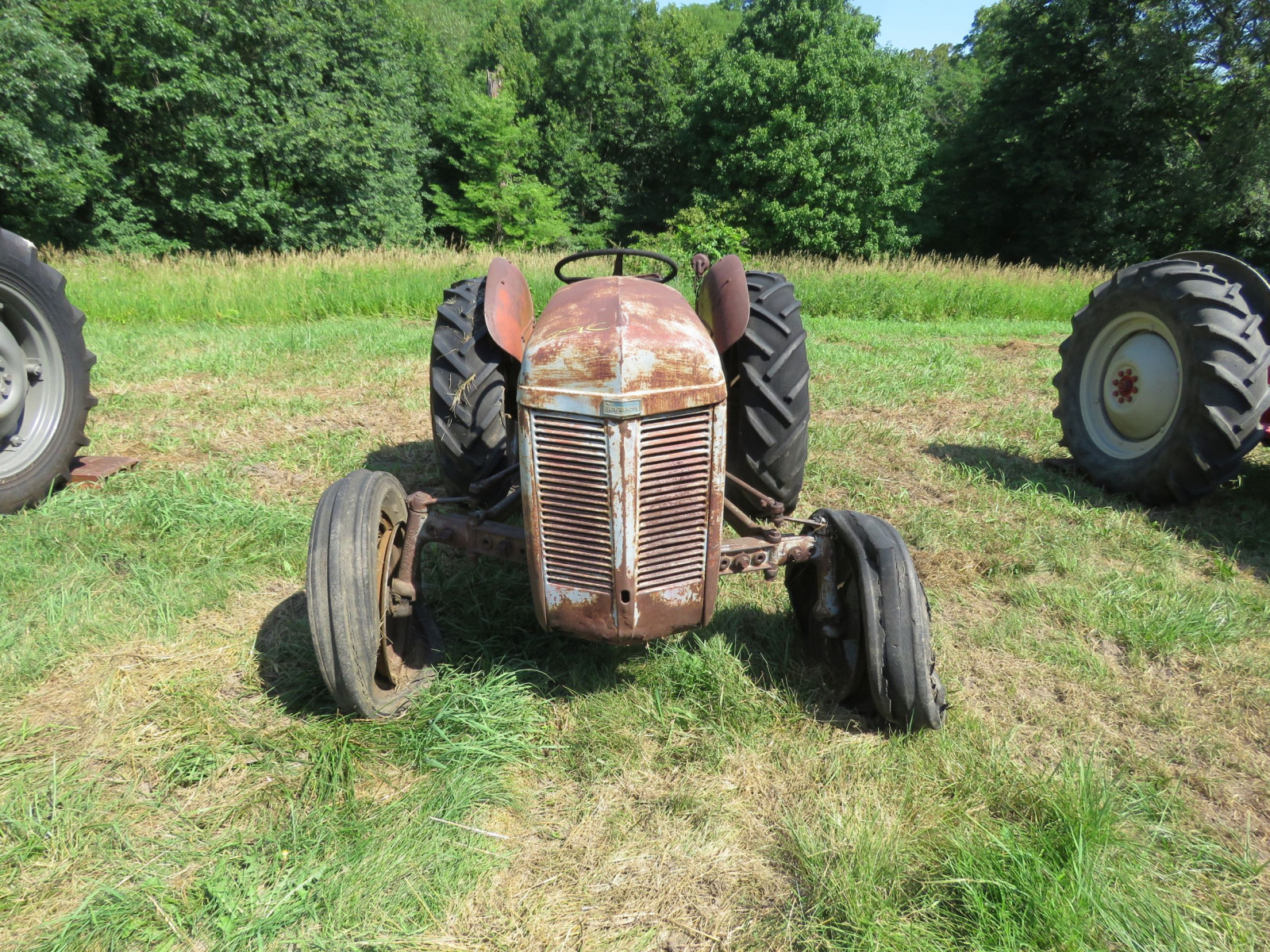Lot 29C 1952 Ferguson TO30 Tractor VanderBrink Auctions