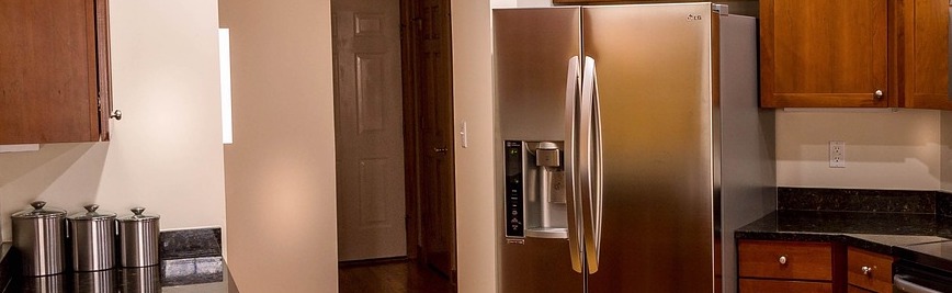 Kühlschrank macht brummende Geräusche - MeinMacher