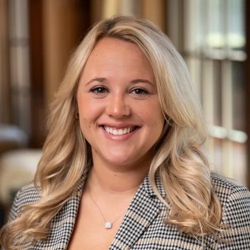 Meet Our Associates Vanguard Real Estate Group