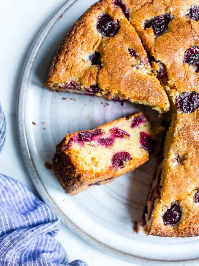 Sweet Cherry Almond Cake Vanilla And Bean