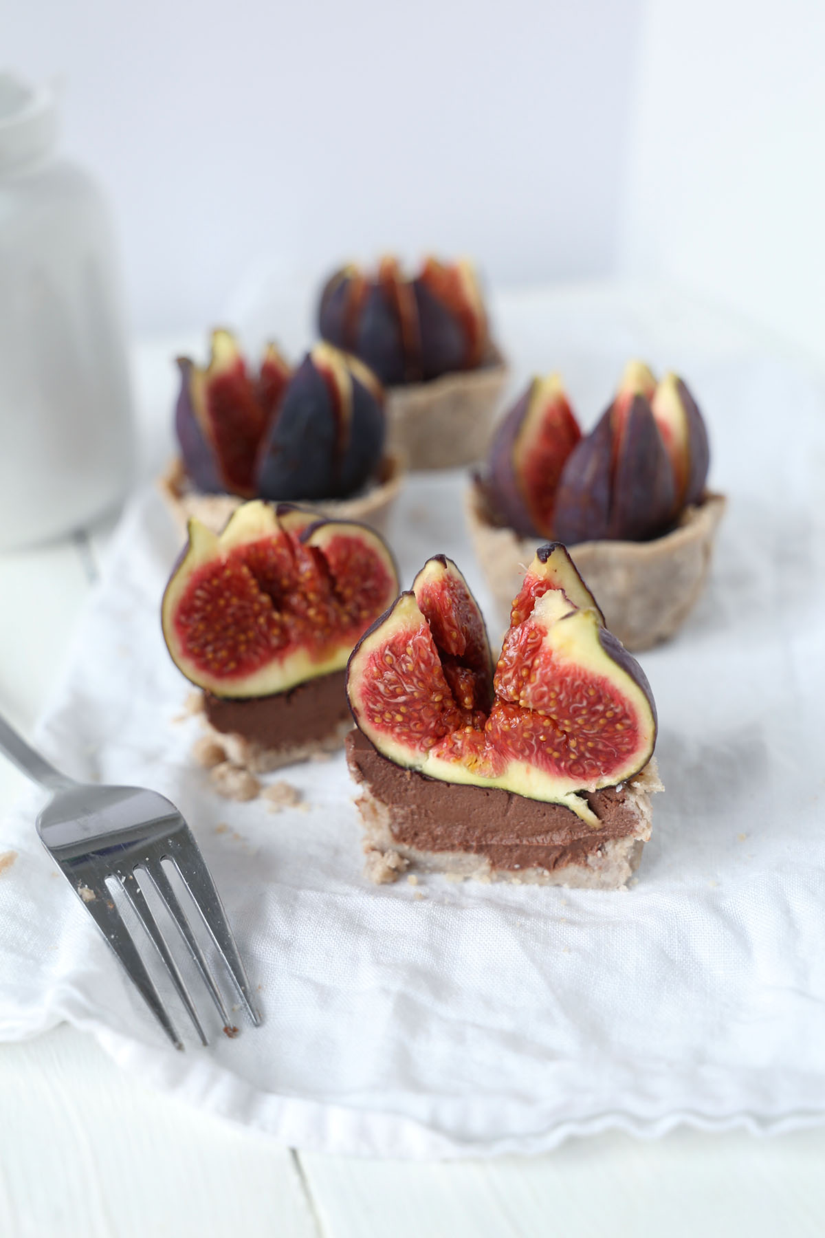 Mini Vegan Chocolate Fig Pies Vanillacrunnch Lifestyle and Food