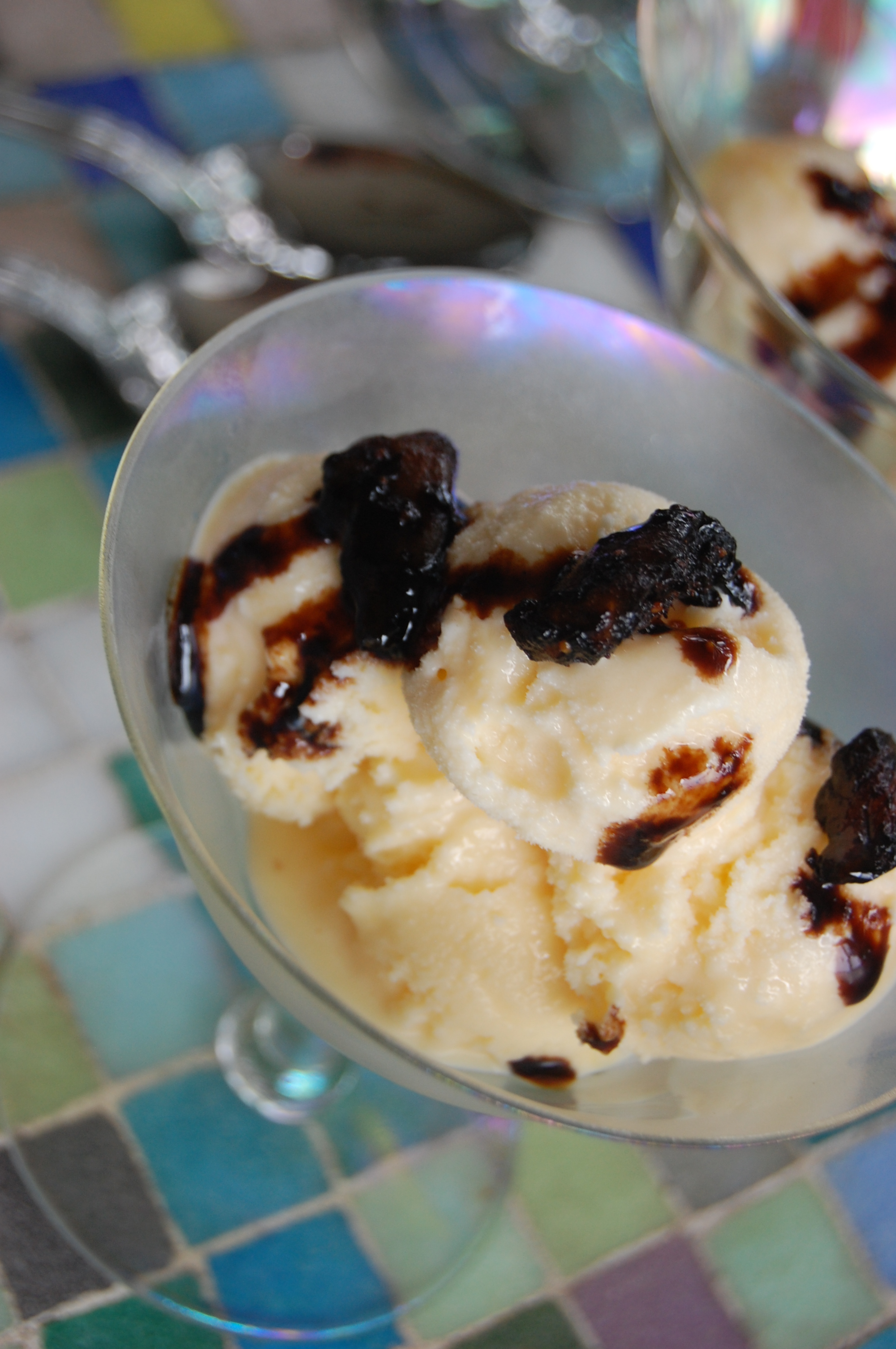 Backyard Fig and Vanilla Balsamic Glaze Vanilla Lemonade