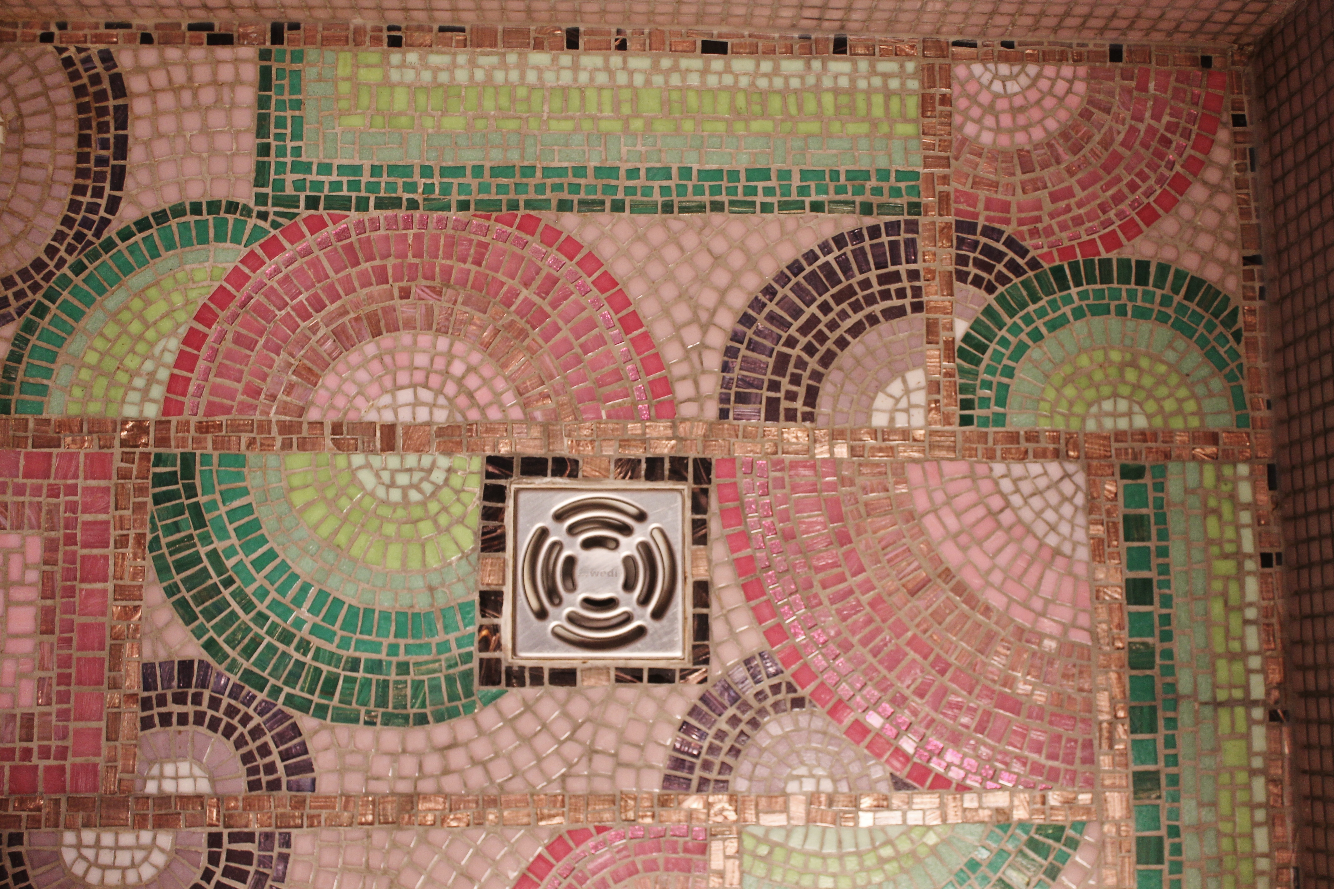 Mosaique En Pate De Verre Douche A L Italienne Vanina Mercury