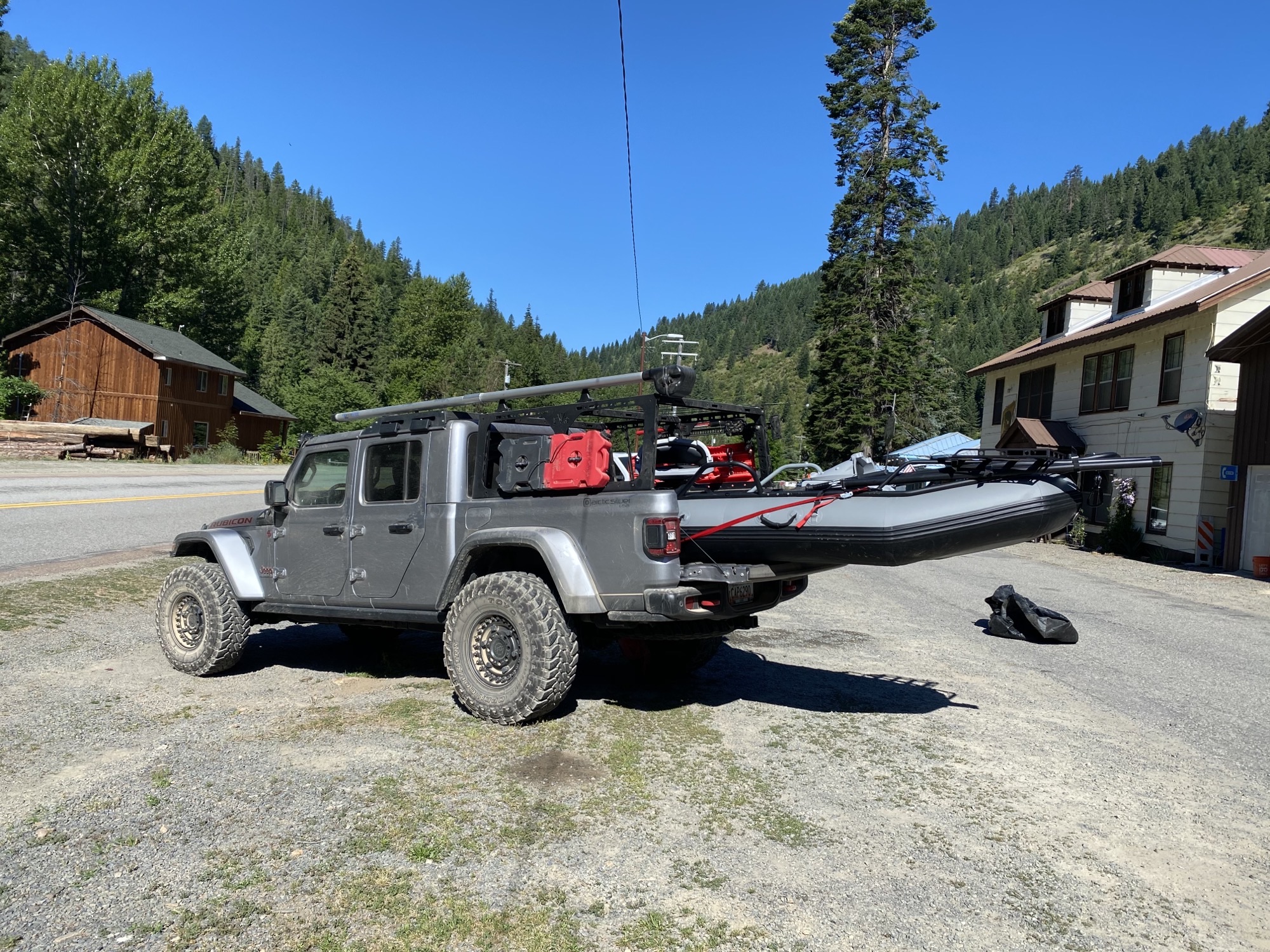 Overland Spotlight ArcticSilver's 2020 Jeep Gladiator Launch Edition