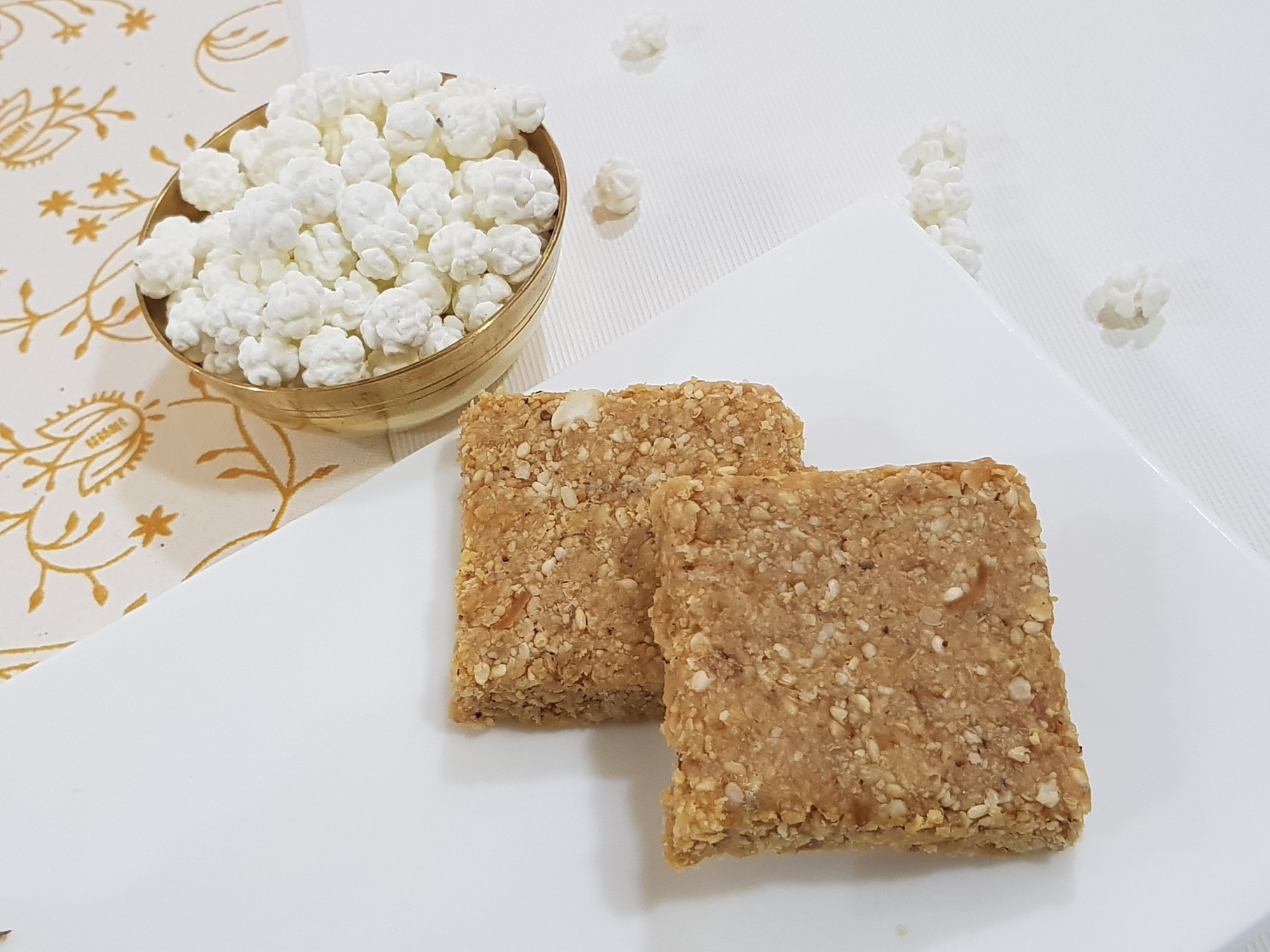 Til Vadi Tilachi Vadi Makar Sankranthi sweets Vanita's Corner