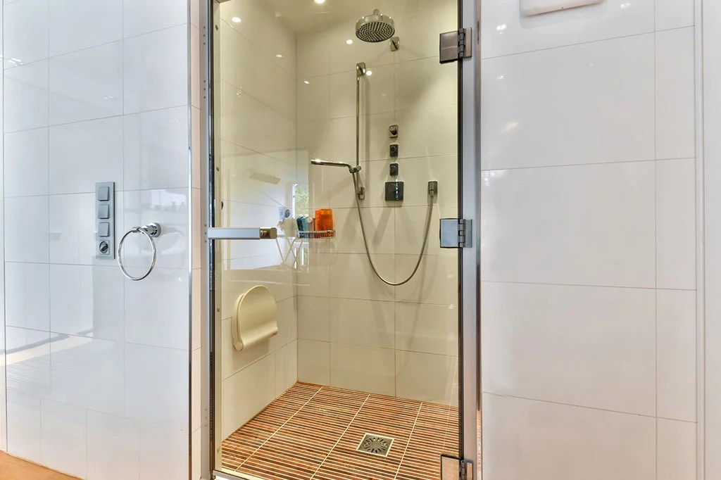 18 Best Modern Shower Door Ideas In 2023