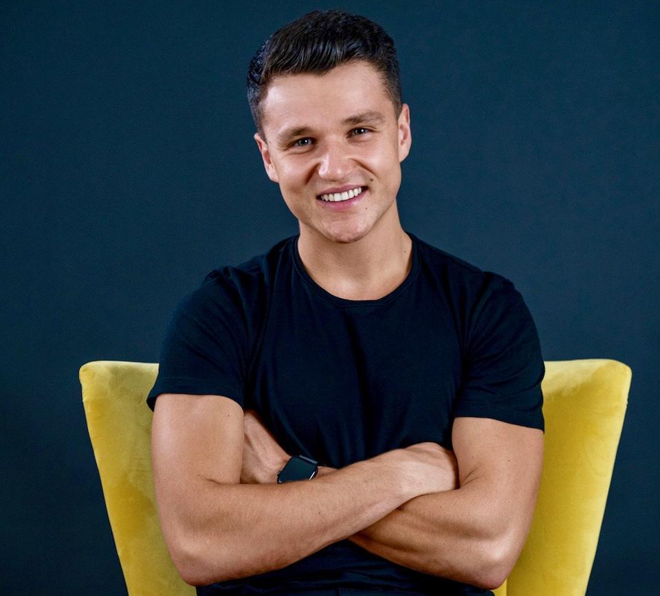 A Gamechanging Entrepreneur, Ross Testa VANITY STARDOM