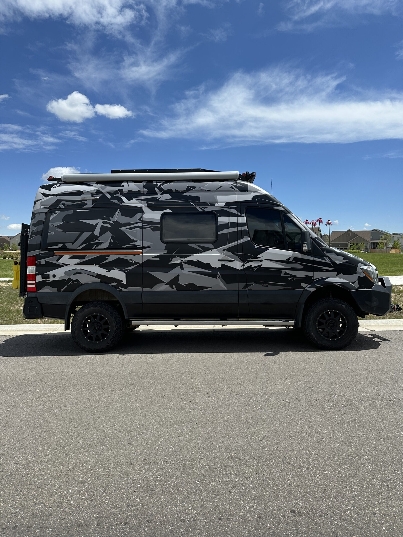 2019 Winnebago Revel Mercedes Sprinter 4×4 Vanlife Trader