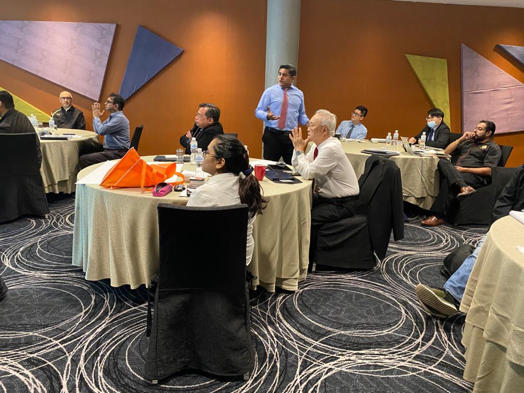 Professional Development VANLUK GS GLOBAL