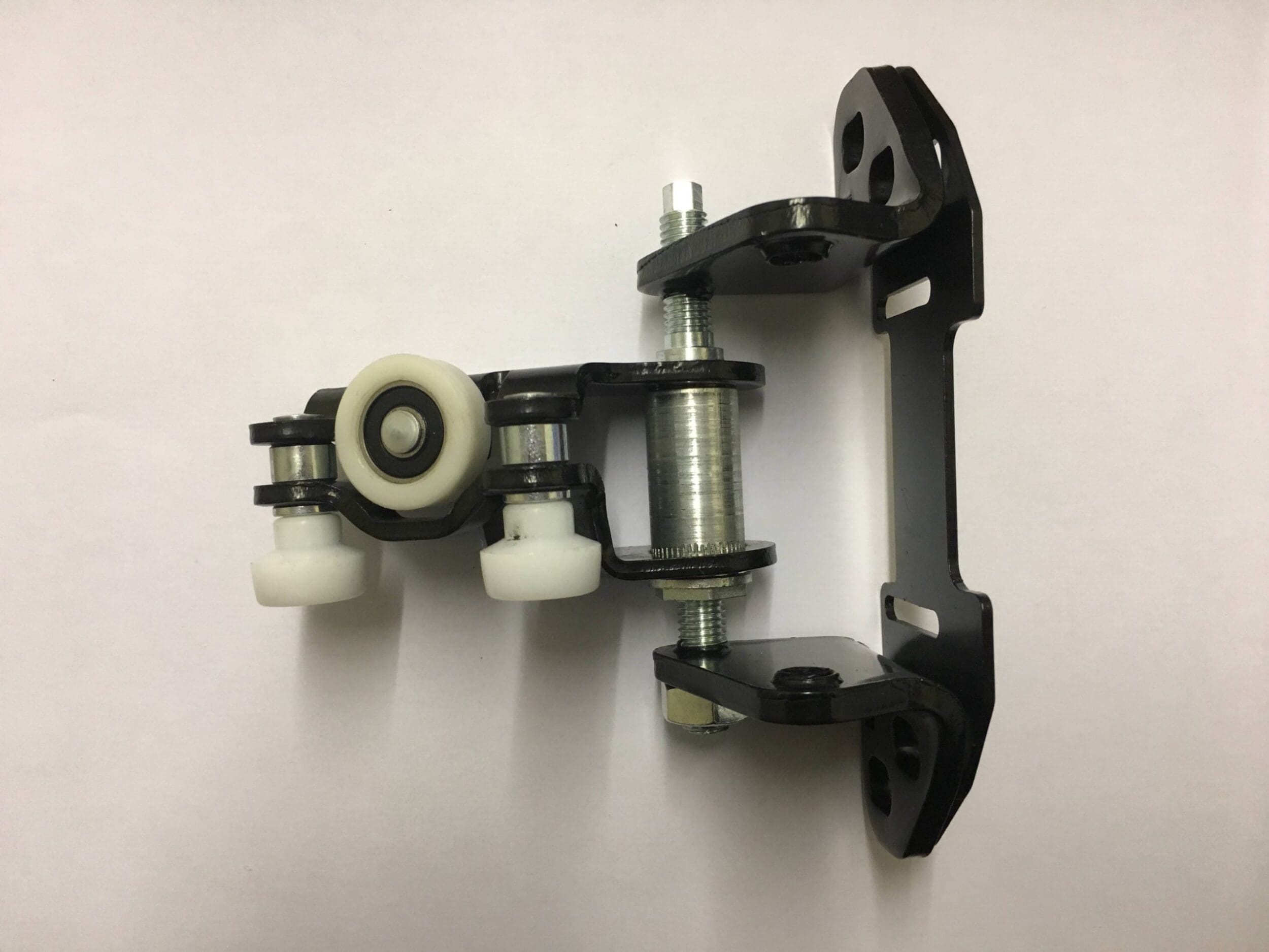 Mercedes Sprinter Sliding Door Middle Roller Guide MRS442 VanPimps