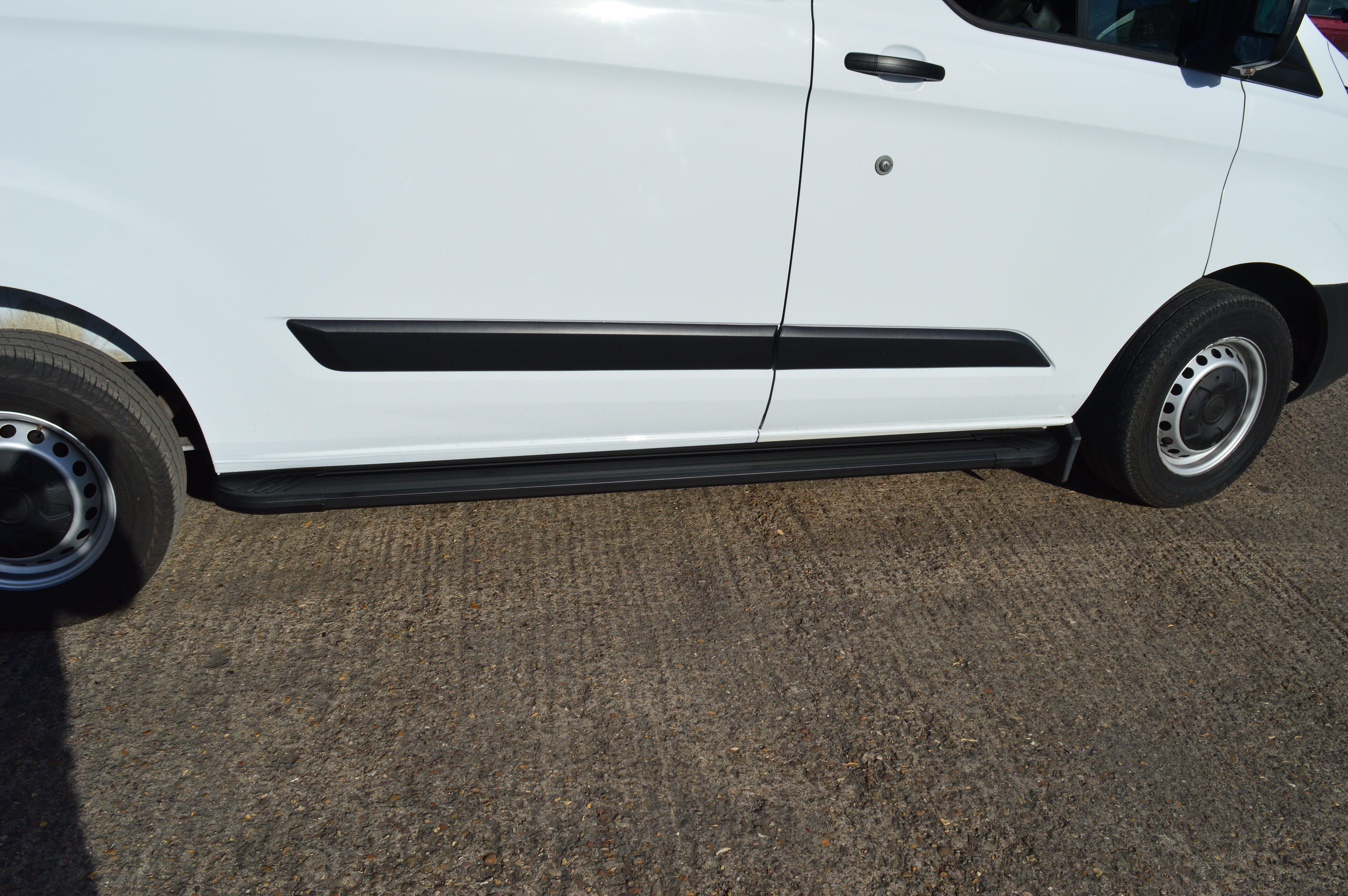 Transit Custom Fox Running Boards Satin Black Aluminium (SWB L1