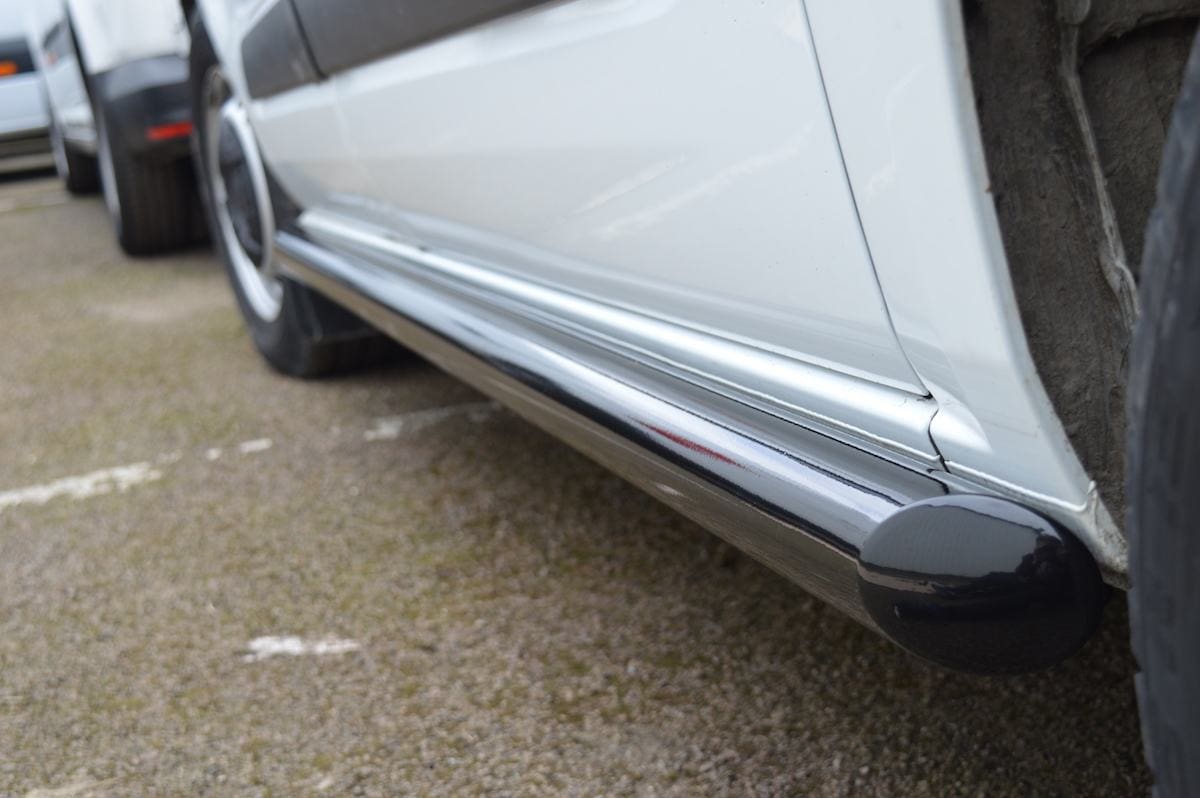 Transit Custom Gloss Black Streamline Style Side Bars (SWB L1) VanPimps