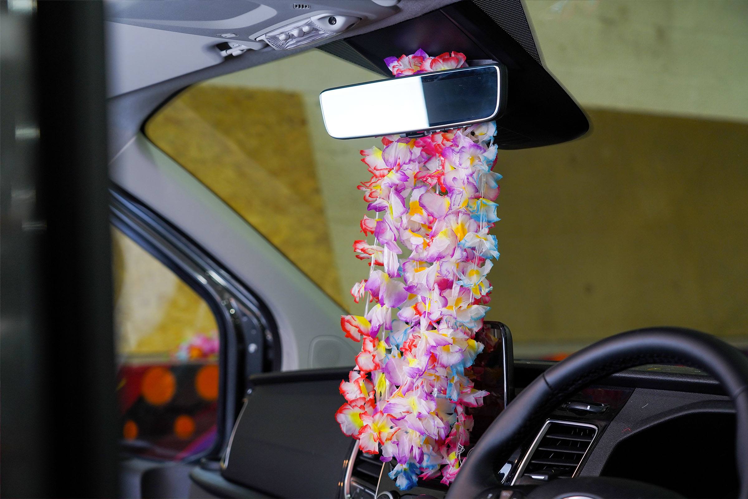 Flower Garland Hawaiian Bundle VanPimps