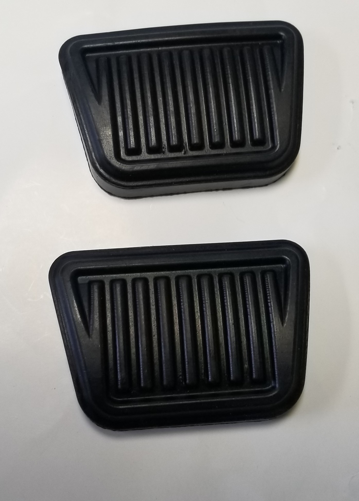 9402 Dodge Ram 0712 Dodge Nitro 0212 Jeep Liberty Clutch Brake Pedal Pads Pair 52009562