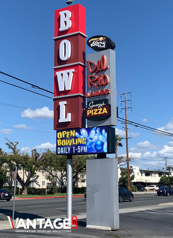 Del Rio Lanes VantageLED