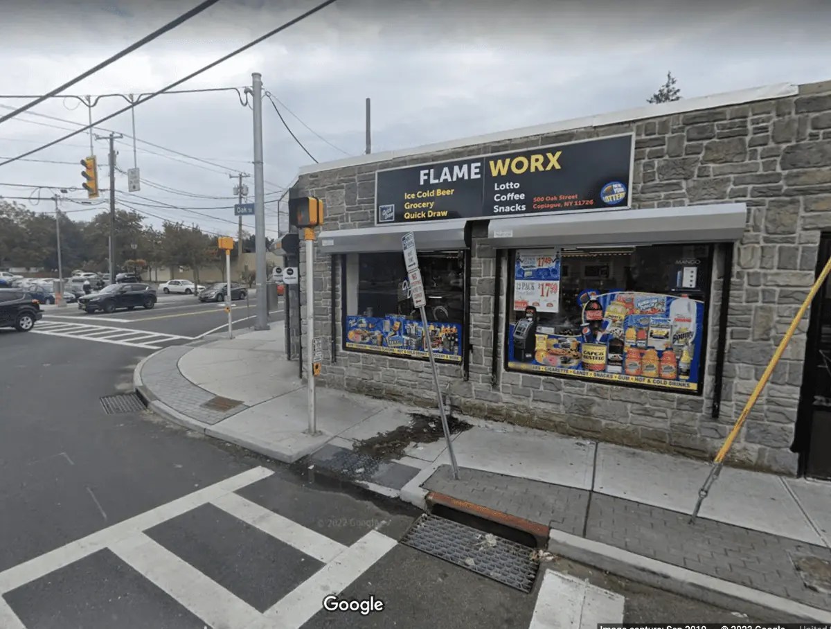 4 People Arrested For Selling Alcohol, Vape To Minor At Suffolk Stores