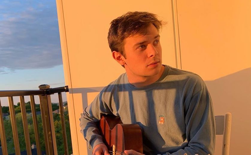 Listen to Alec Bailey's mesmerizing new single 'Chernobyl'