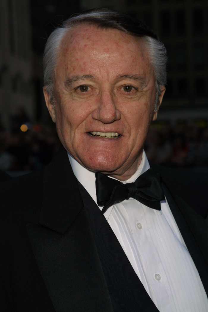 [PHOTOS] Robert Vaughn Dead Man From U.N.C.L.E. Star's Life & Career