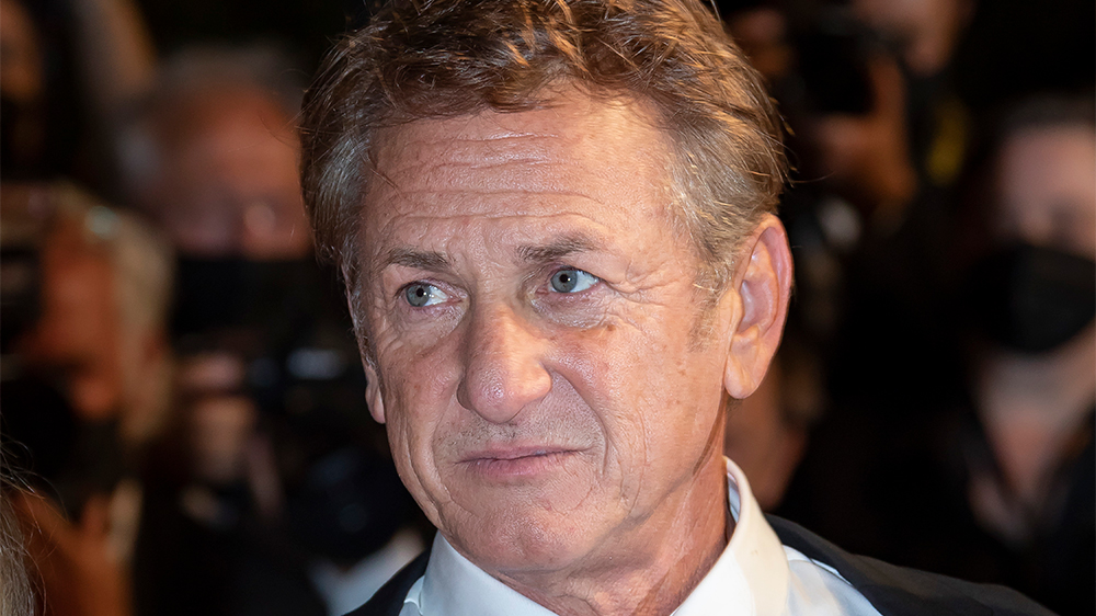 Sean Penn Demands All 'Gaslit' Cast, Crew Get Vaccinated Variety