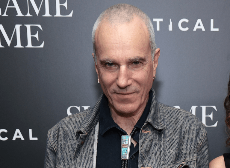 Daniel Day Lewis Explains Retirement Ending and Acting Again Daniel Day Lewis Explains Retirement Ending and Acting Again