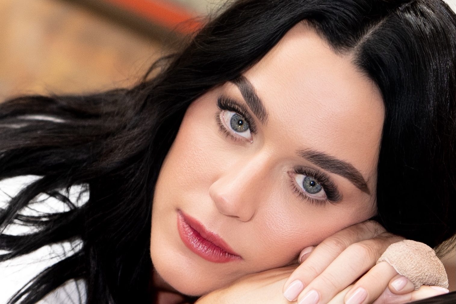 Discover Katy Perry’s Emotional Journey in Her New Single ‘Bandaids’: A Heartfelt Exploration of Love and Healing