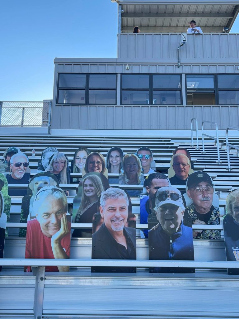 Los Gatos High School Fans in the Stands Varsity Graphics
