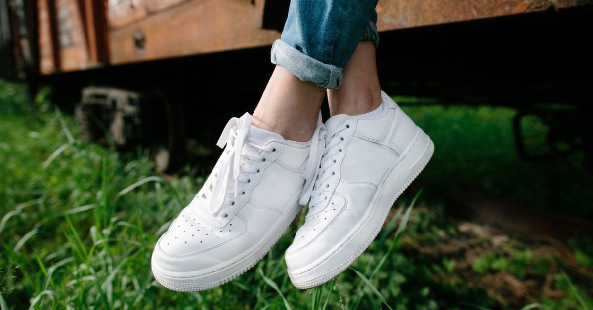 Top 5 Tips How To Clean Your White Shoes Vascara