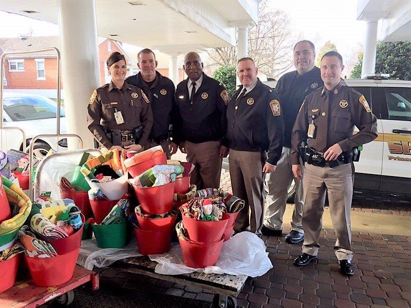 PRINCE WILLIAM COUNTY SHERIFF’S OFFICE SPREADS JOY TO THE ELDERLY