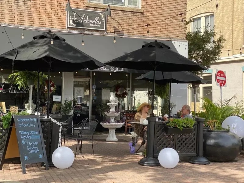 Top 17 Best Restaurants in Fayetteville NC (North Carolina) 2024