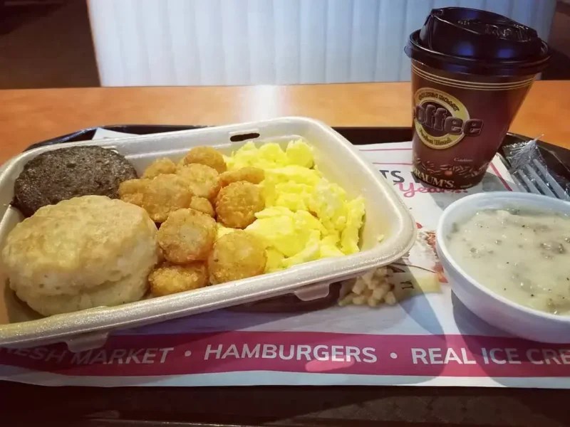 Braums Breakfast Hours, Menu & Prices (Updated 2023) 2024